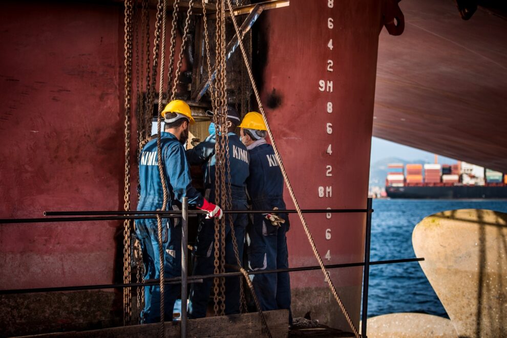 KIMI field service experts performing on-site overhauling, troubleshooting, machining, and measurement onboard.