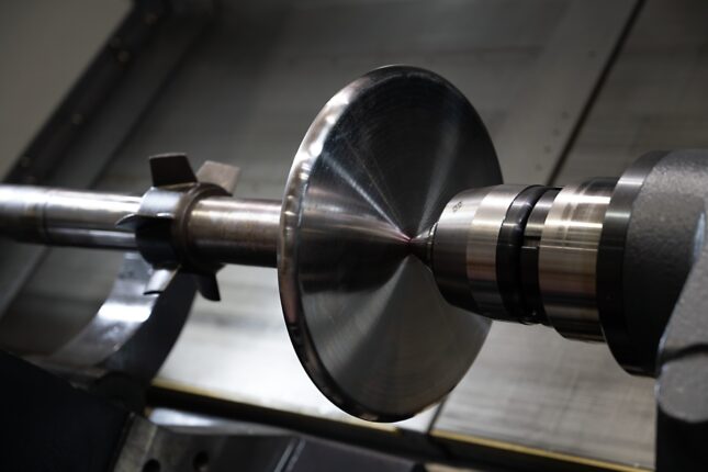 Reconditioning of 2-stroke marine engine valve seats at KIMI workshop