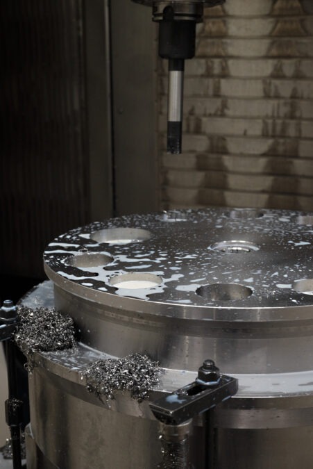 CPP blade carrier manufacturing at KIMI Marine Shaft Center